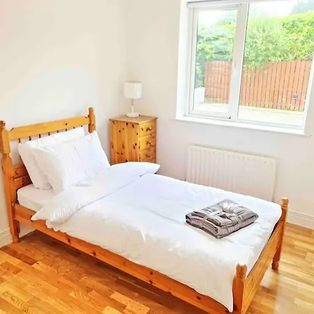 Hollymount House Holiday home *